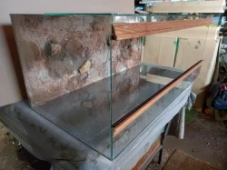 terarium 100x50x40cm s pozadim -Nove